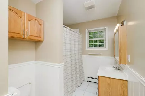 99 Napoleon St, Fall River, MA 02721 photo 14
