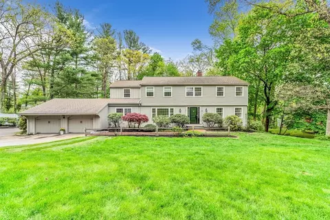 26 Old Village Rd, Acton, MA 01720