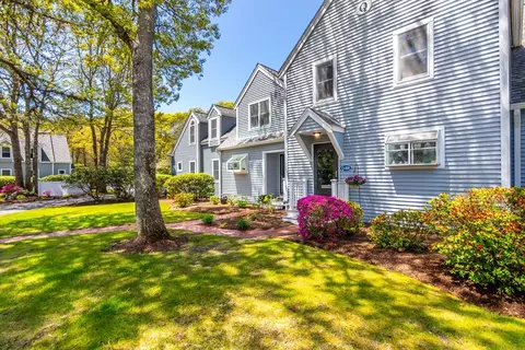 108 Shellback Way #108Q, Mashpee, MA 02649