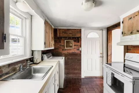 5 Coolidge Rd, Reading, MA 01867 photo 13