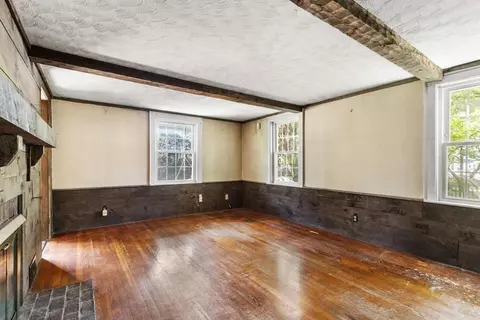 5 Coolidge Rd, Reading, MA 01867 photo 6