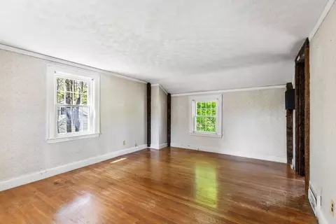 5 Coolidge Rd, Reading, MA 01867 photo 16