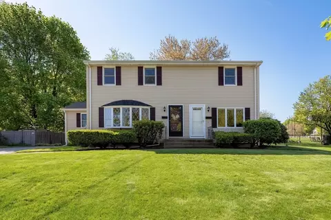 74-76 Belmont St, North Andover, MA 01845