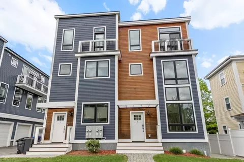 120 School St #2, Jamaica Plain, MA 02130
