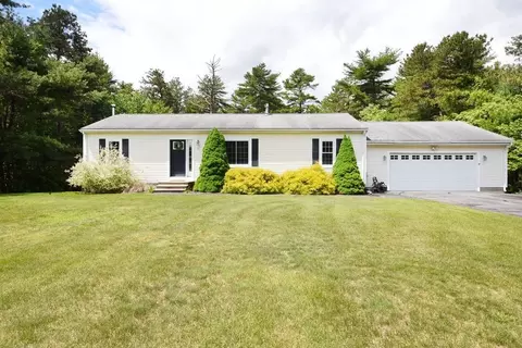 6 Bradford Blvd, Carver, MA 02330