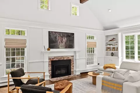 Living - 45 Popes Ln, Hingham, MA 02043 photo 1 of 4
