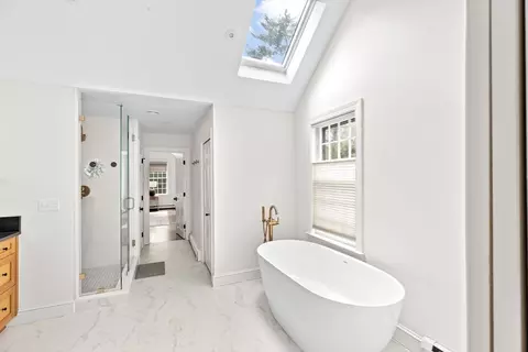 Bath - 45 Popes Ln, Hingham, MA 02043 photo 2 of 3
