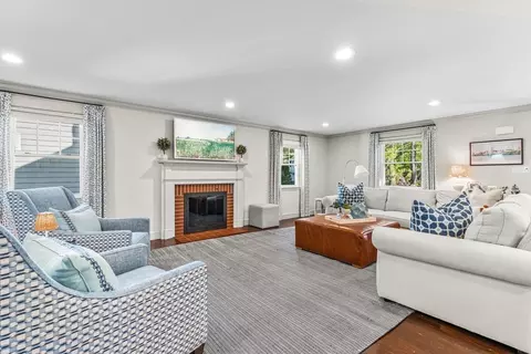 45 Rivard Rd, Needham, MA 02492 photo 3