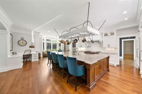 Kitchen - 11 Greylock Rd, Wellesley, MA 02481 photo 2 of 5