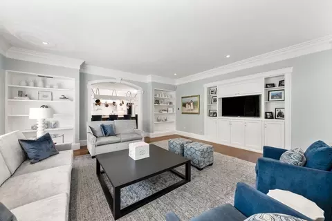 Living - 11 Greylock Rd, Wellesley, MA 02481 photo 5 of 5