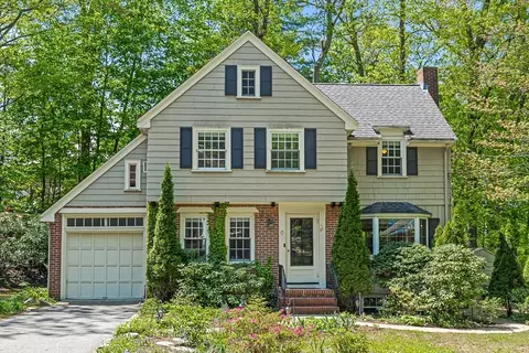 17 Mason St, Winchester, MA 01890