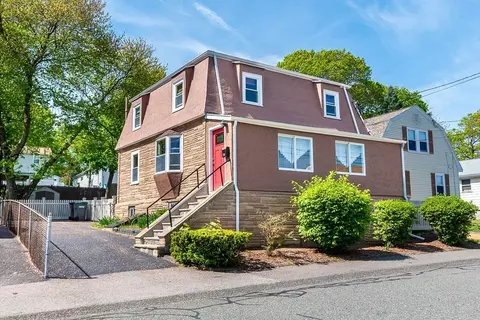 29 Berkeley Rd, Dedham, MA 02026
