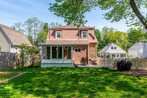 29 Berkeley Rd, Dedham, MA 02026 photo 2