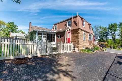 29 Berkeley Rd, Dedham, MA 02026 photo 4