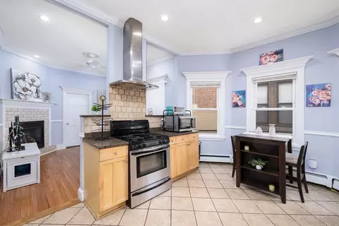 55 Devon #1, Dorchester, MA 02121