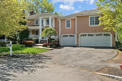 84 Bow Ridge Rd, Lynn, MA 01904