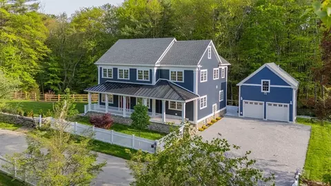 12 Stoddard, Upton, MA 01568