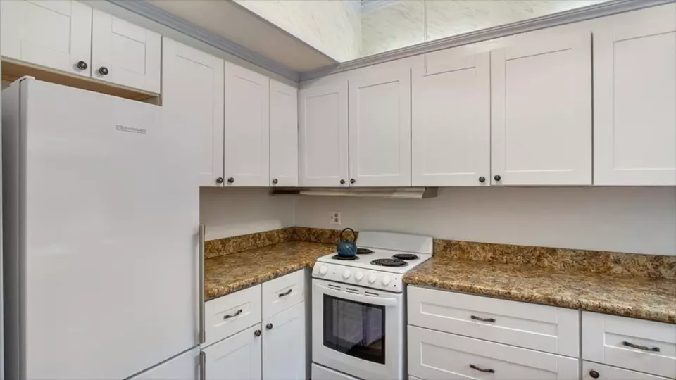  156 Chestnut St #4, North Andover, MA 01845 photo 20