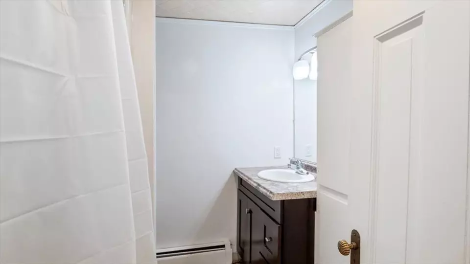  156 Chestnut St #4, North Andover, MA 01845 photo 23