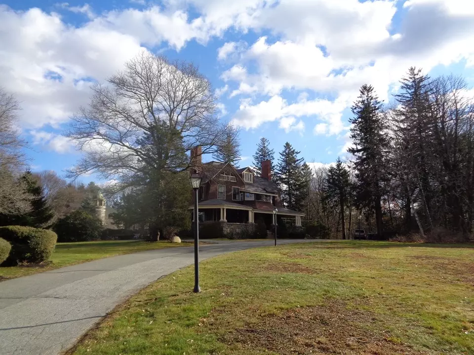  156 Chestnut St #4, North Andover, MA 01845 photo 1