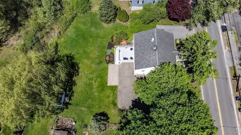 22 Centre St, Danvers, MA 01923 photo 25