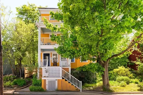 67 Jamaica #3, Jamaica Plain, MA 02130