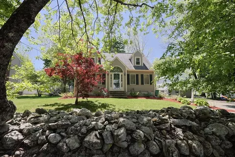 42 King St, Mansfield, MA 02048