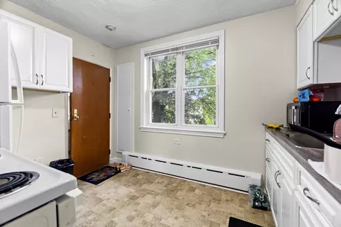 8 Lake St, Webster, MA 01570 photo 9