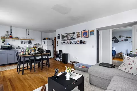 8 Lake St, Webster, MA 01570 photo 4