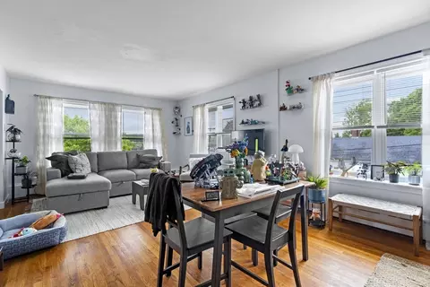 8 Lake St, Webster, MA 01570 photo 2