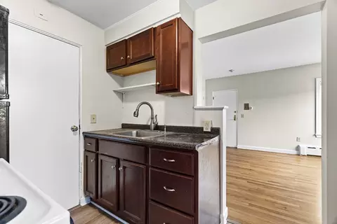 8 Lake St, Webster, MA 01570 photo 15