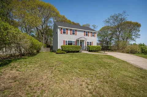 12 Crestview Ter, Gloucester, MA 01930 photo 3
