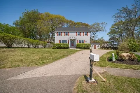 12 Crestview Ter, Gloucester, MA 01930 photo 2