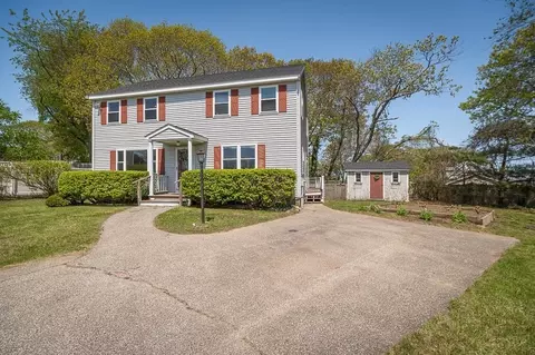 12 Crestview Ter, Gloucester, MA 01930 photo 4