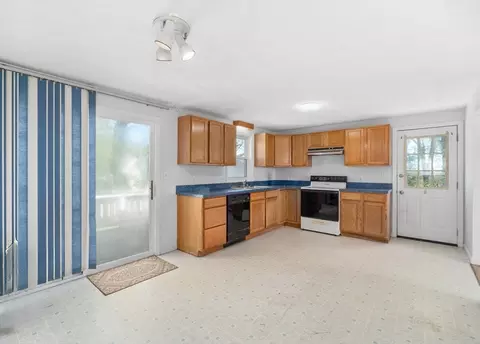 12 Crestview Ter, Gloucester, MA 01930 photo 8