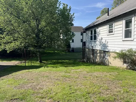 112 Reservoir St, Needham, MA 02494 photo 5