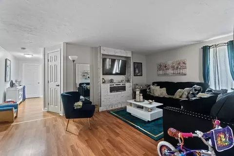 15 Maynard Ave, Webster, MA 01570 photo 7