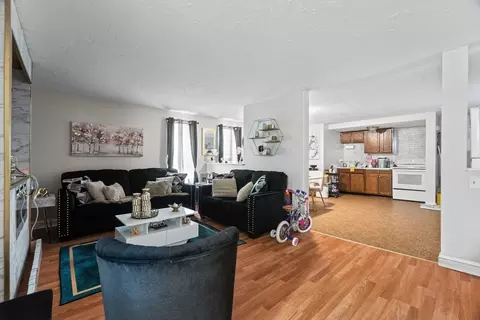 15 Maynard Ave, Webster, MA 01570 photo 4