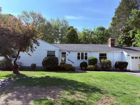 64 Edgewood Rd, Westwood, MA 02090