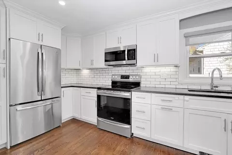 110 Walnut St, Canton, MA 02021 photo 4