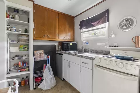 51 Prospect St, Webster, MA 01570 photo 14