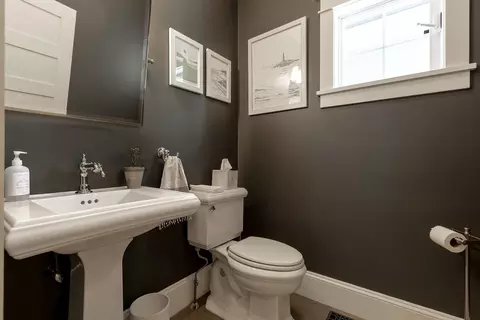 179 Melrose Ave, Needham, MA 02492 photo 19