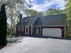 97 Snake Pond Rd, Sandwich, MA 02644