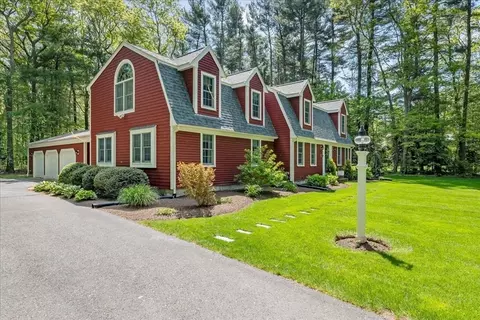 53-53 A Clyde O Bosworth Rd, Halifax, MA 02338