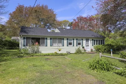 105 Nantucket Ave, Yarmouth, MA 02664