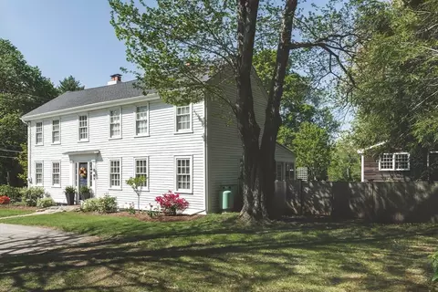 315 Essex St, Hamilton, MA 01982