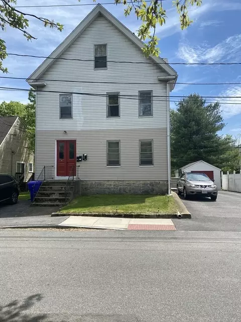 19 Stanley Ave, Taunton, MA 02780