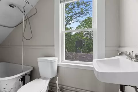 19 Park St, Webster, MA 01570 photo 32