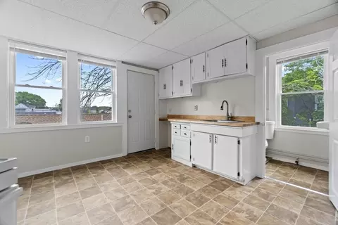 19 Park St, Webster, MA 01570 photo 30