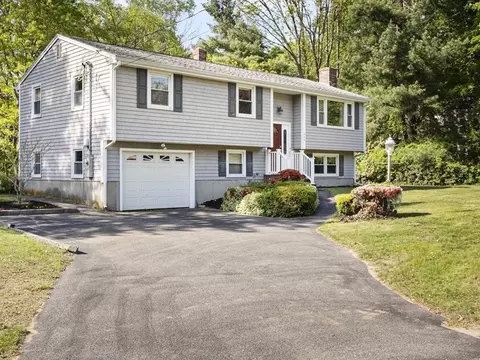 320 Pleasant St, Raynham, MA 02767